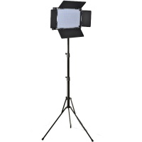 Видеосвет светодиодный студийный для фото и видео съёмки LED VIDEO LIGHT LED 680 Pro