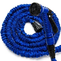 Растягивающийся садовый шланг для полива с насадкой-распылителем Magic Hose (Синий) 37.5 метров